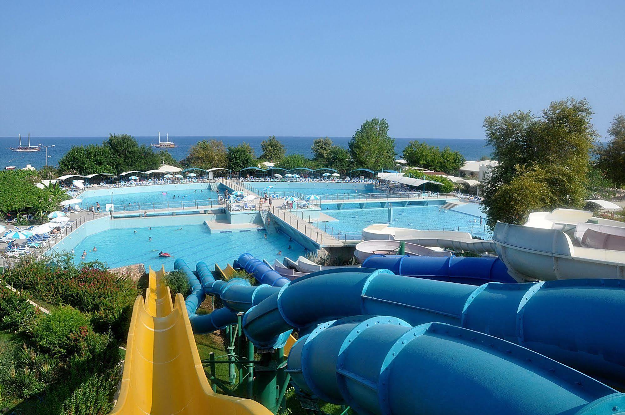 Daima Resort Hotel Кемер Екстериор снимка